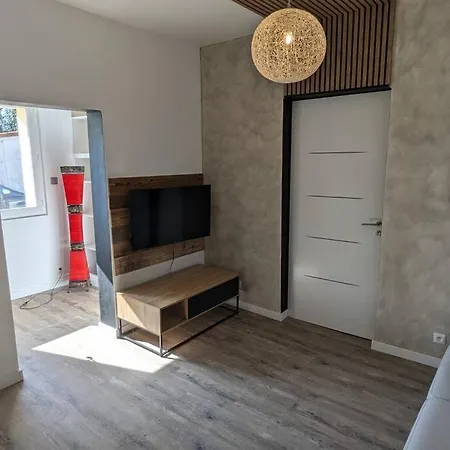 #maison Chaleureuse Sur Les Hauteurs D'aubiac#