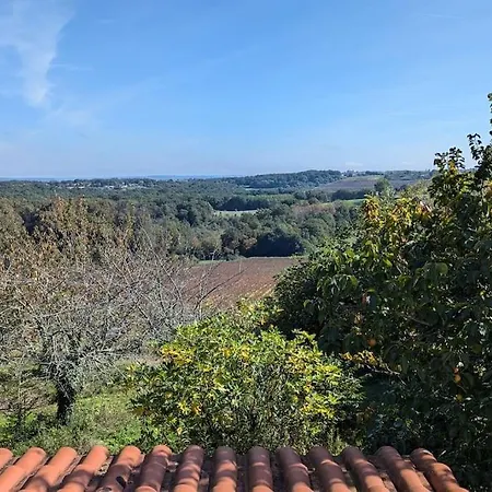 Holiday home #maison Chaleureuse Sur Les Hauteurs D'aubiac# Aubiac